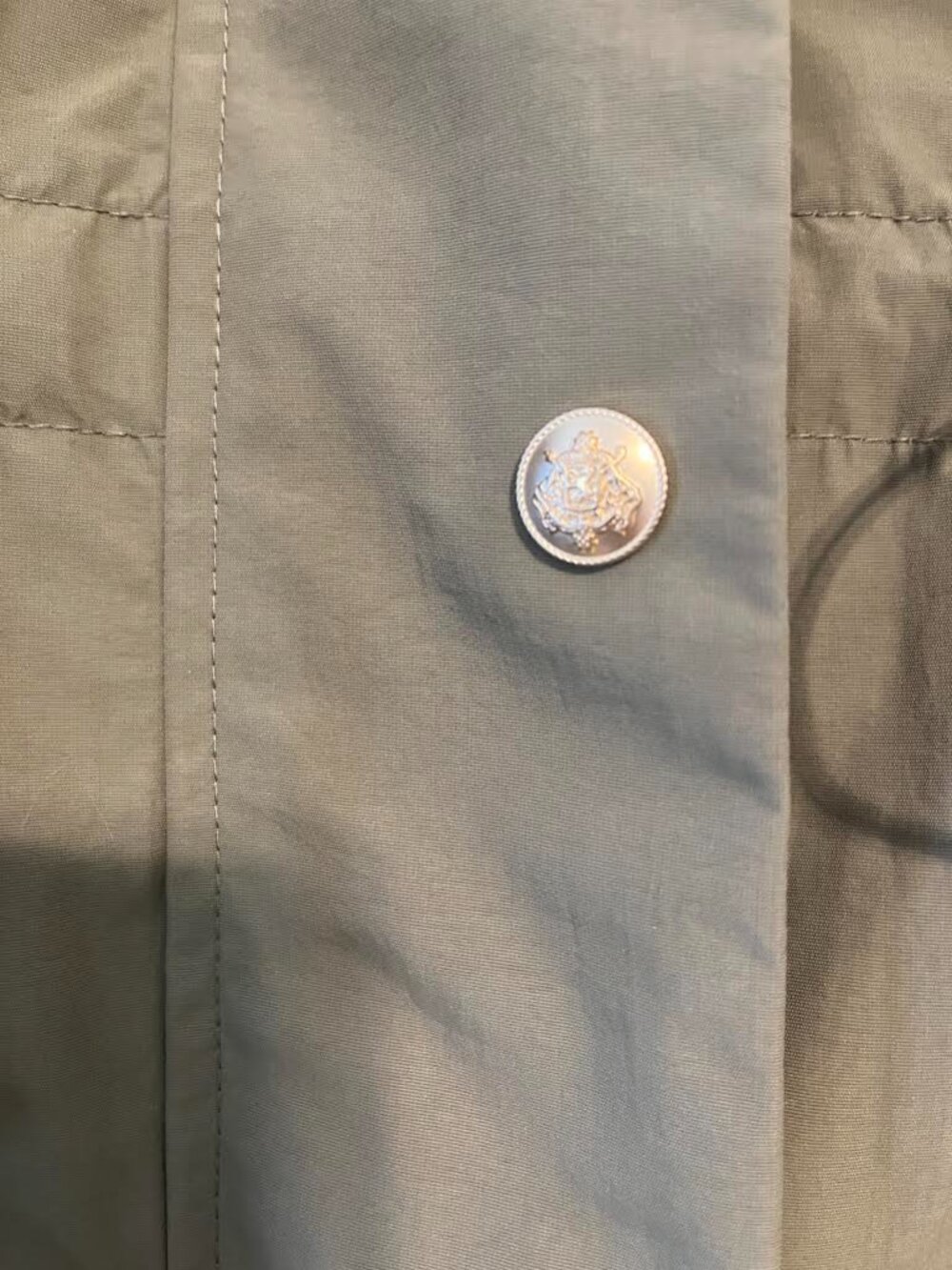 J. Crew Women's Perfect Raincoat (Olive, Size Medium) - Picture 9 of 11